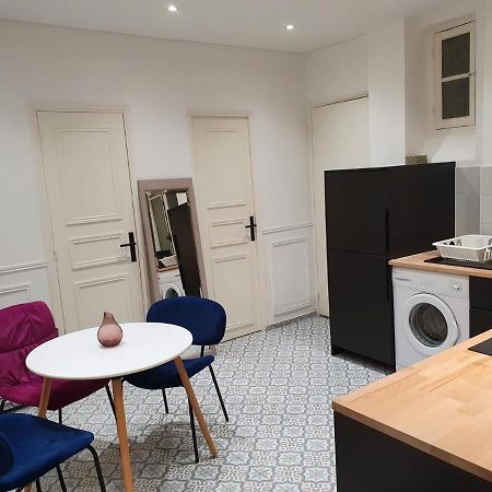 Home Sweet Home Marc Seguin Paris Exterior foto